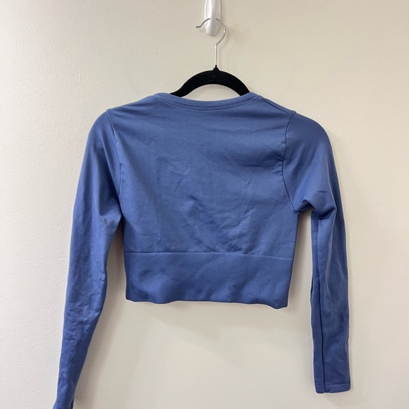 Aerie Blue Long Sleeve Crop Top - Picture 3 of 3